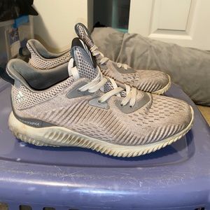 Adidas AlphaBounce Tennis Shoes
